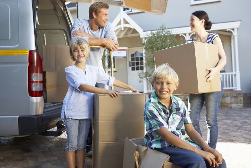 House removal support for a Kentish Town flat or terrace home